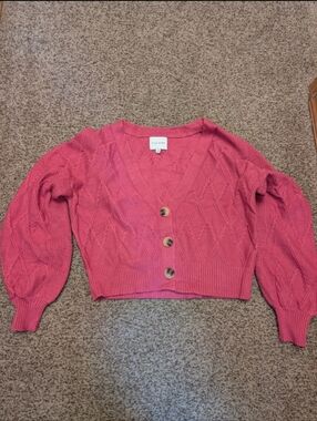 Pink Rose Bubble Sleeve Diamond-Knit Cropped Cardigan in Coral Pink